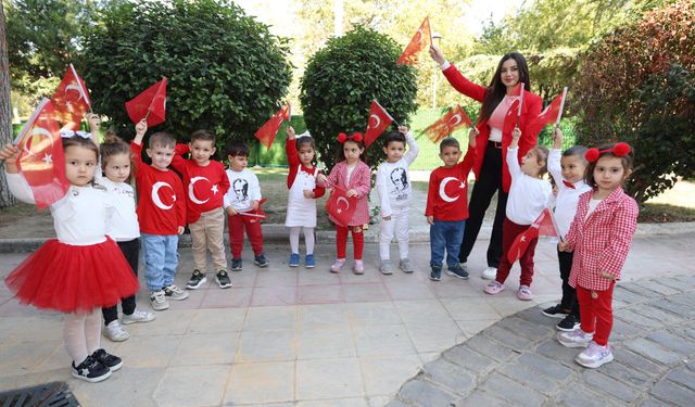 Şehzadeler Belediyesi’nde Cumhuriyet coşkusu