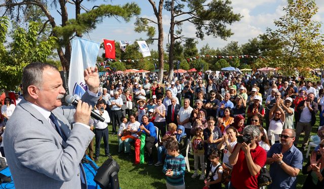 Yuntdağı yöresel ürünler pazarı açıldı