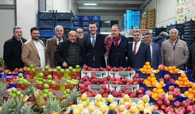 Başkan Zeyrek, Hal Esnafıyla Bir Araya geldi