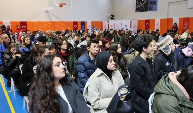 Gençlik Politika Belgesi Vizyon Çalıştayı Manisa’da Başladı