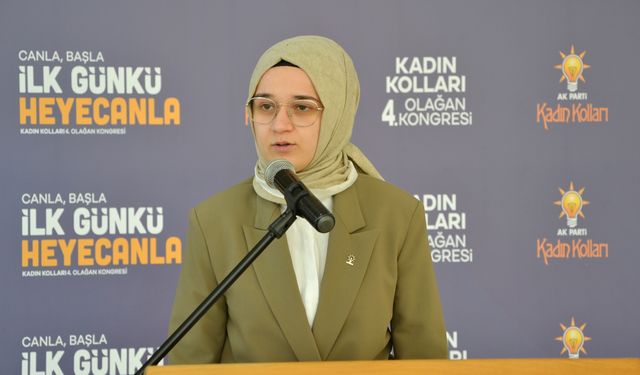 AK Parti Yunusemre İlçe Kadın Kolları Başkanlığı’na Büşra Temel seçildi