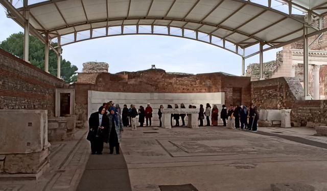 Manisalı Kadınlar, Salihli'de Unutulmaz Bir Kültür Turu Deneyimi Yaşadı