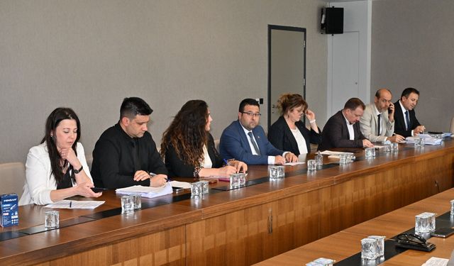 Manisa Büyükşehir Belediyesi’nde Encümen Toplantısı Gerçekleştirildi