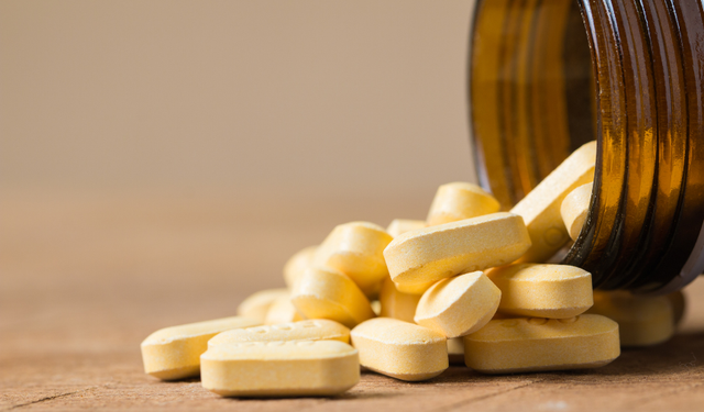 Uzmandan Uyarı: Bilinçsiz Vitamin Kullanımı Böbrek ve Karaciğere Zarar Verebilir