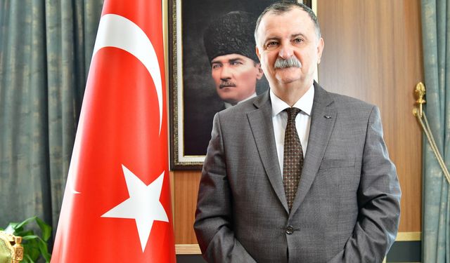 Başkan Balaban’dan Yeni Yıl Mesajı: “Acılara Rağmen Umudu ve Dayanışmayı Büyüteceğiz