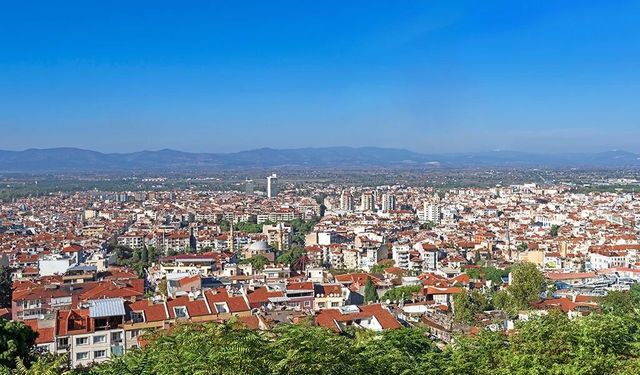 Manisa’nın da yer aldığı operasyonlarda tonlarca madde ele geçirildi