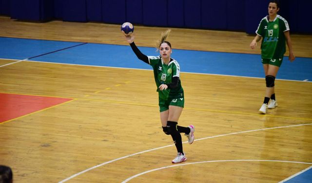 Manisa BBSK Kadın Hentbol Takımı Evinde Şov Yaptı