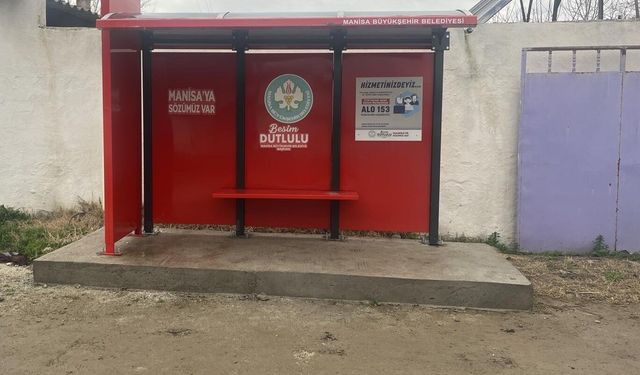 Manisa’da Toplu Taşıma Duraklarına Modern Dokunuş