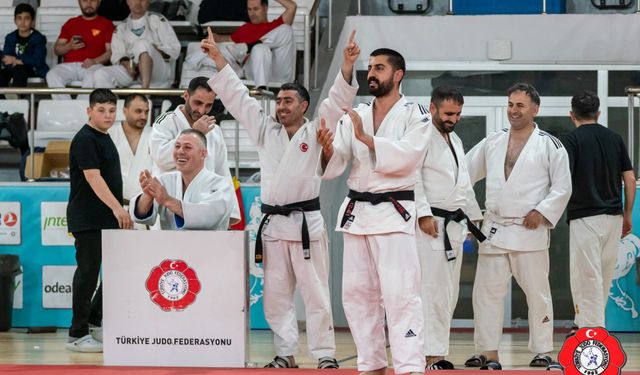 Yunusemreli Veteran Judoculardan Büyük Başarı