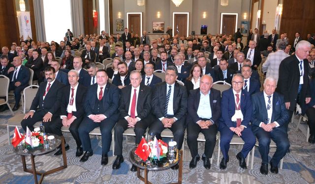 MHP’li Akçay: Esnaf ve sanatkârlarımız ekonomik ve toplumsal yapının temeli beraberliğin teminatıdır