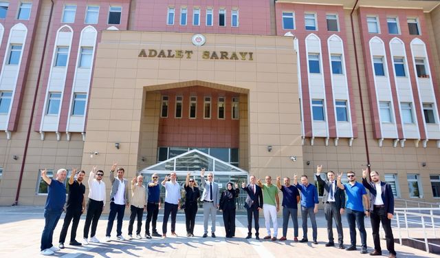 MHP Yunusemre’de Ali Özkan mazbatasını aldı