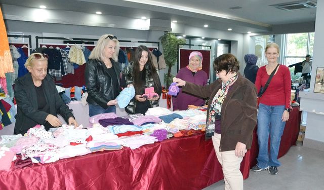 Manisa’da ikinci el kıyafetler çocuklara umut oluyor