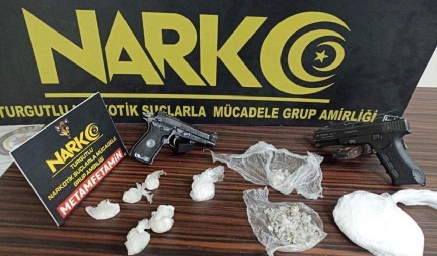 Turgutlu'da uyuşturucu operasyonunda 2 tutuklama