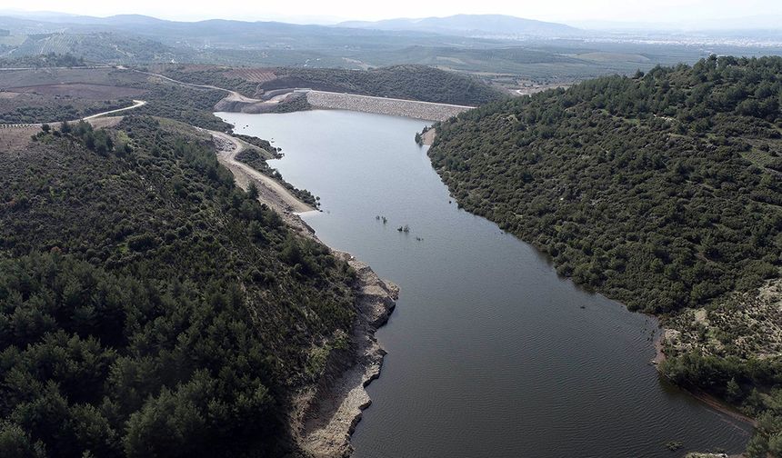 Manisa'daki Çamönü Barajı'ndan tarım arazilerine su verilmeye başlanacak
