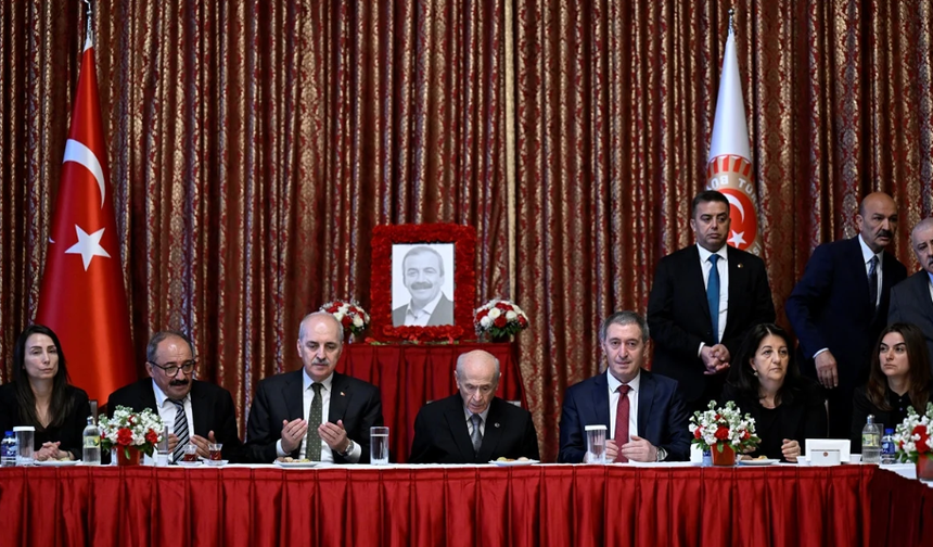Devlet Bahçeli 99 Gün Sonra Meclis’te
