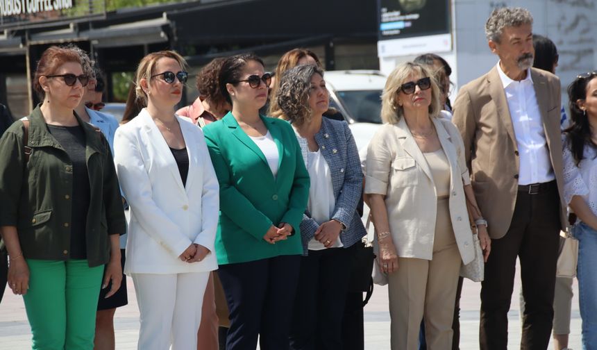 Bilimsel eczacılık 186 yaşında! Manisa'da anlamlı tören