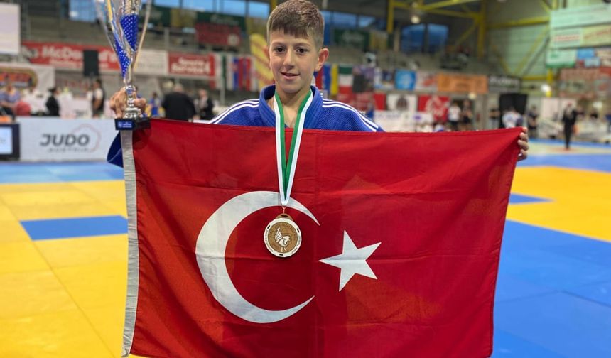 Yunusemreli Judoculardan Avusturya’da Büyük Başarı
