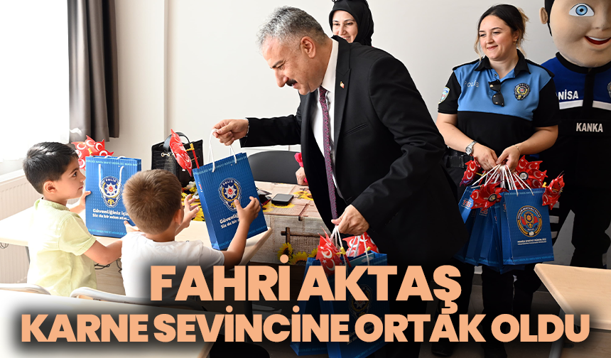 Emniyet Müdürü Fahri Aktaş, Karne Sevincine Ortak Oldu