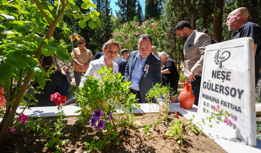 Neşe Gülersoy ve Mete Erdem, vefatlarının 46. Yılında mezarı başında anıldı