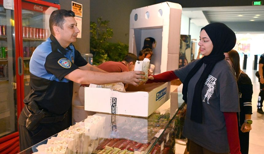 Manisa Emniyeti’nden Anlamlı Etkinlik: "Tarihi Kentin Umutlu Çocukları" Geleceğe Umutla Bakıyor