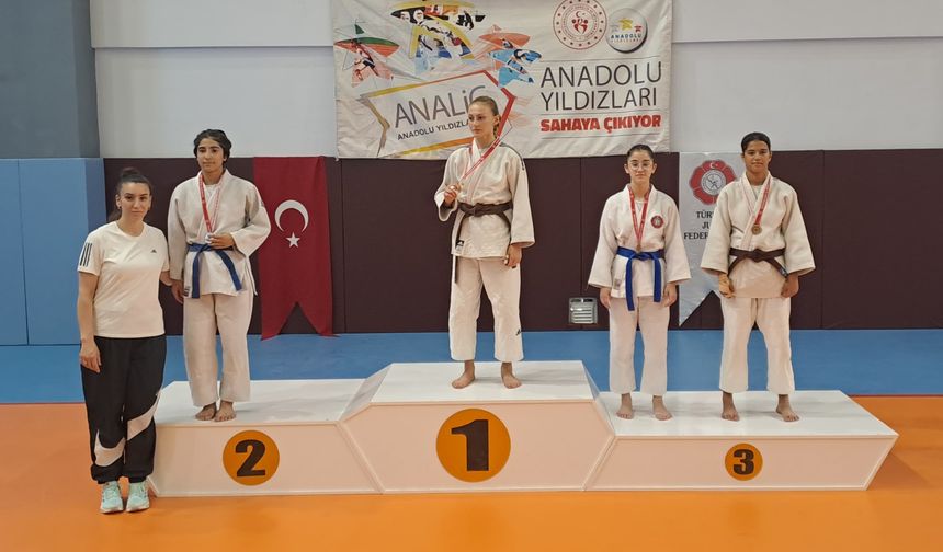 Manisa 45 Spor Kulübü’nden Judoda Madalya Yağmuru: 6 Sporcudan 6 Madalya