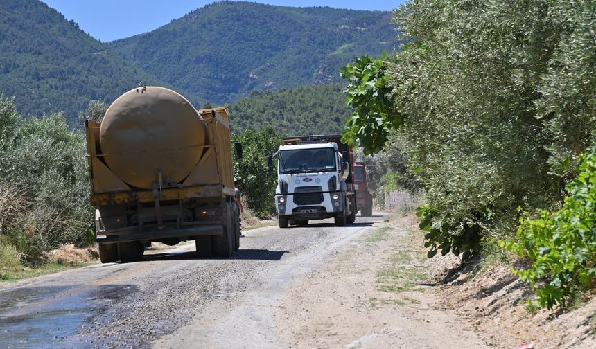 Manisa’da asfalt seferberliği: Dutlulu, Zeyrek’in yol haritasını sürdürüyor
