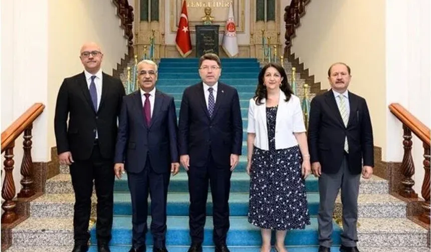 DEM Parti İmralı Heyeti’nden Adalet Bakanı’nı ziyaret