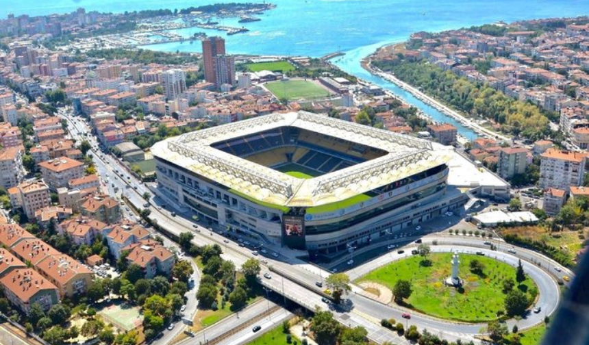 Kadıköy'de 12 yıl sonra bir ilk: Fenerbahçe-Benfica karşılaşmasında duyulacak