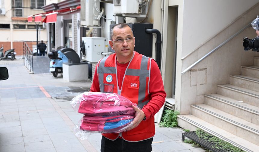 Manisa’da 15 bin öğrenciye eğitim desteği: “Geleceğe en büyük yatırım”