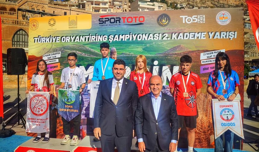 Manisa oryantiring şampiyonasında gövde gösterisi yaptı: 9 madalya, 5 kupa