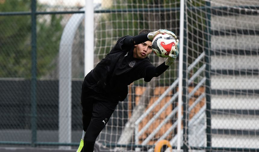 Manisa FK'da galibiyet sonrası yenileme çalışması