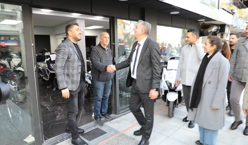 Başkan Şimşek Yarhasanlar’da Esnafla Buluştu