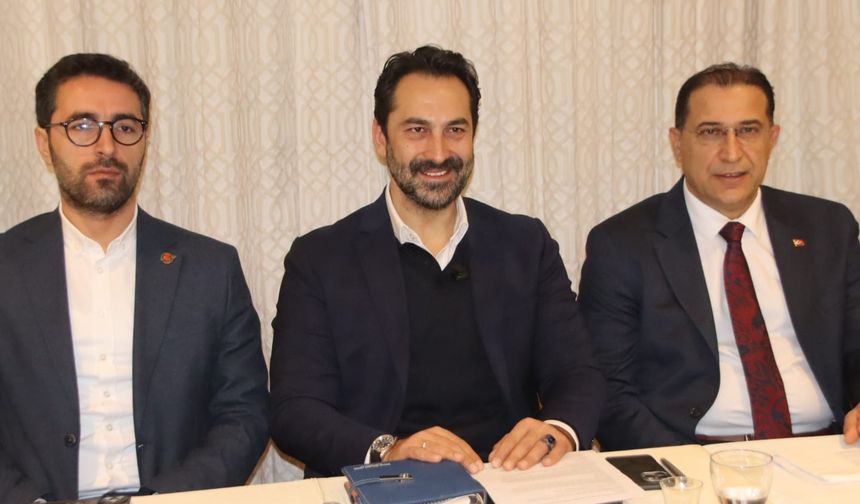 Mücahit Arınç’tan Büyükşehir Adaylığına İlişkin Dikkat Çeken Açıklama