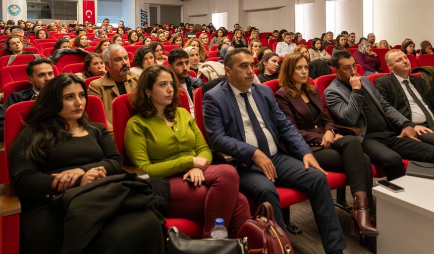 Manisa’da Öğretmenlere “Maarif Modeli” Tanıtıldı