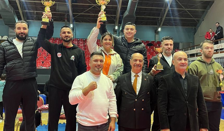 Şampiyon Manisa; İller Arası Kick Boks Şampiyonası Büyük İlgi Gördü