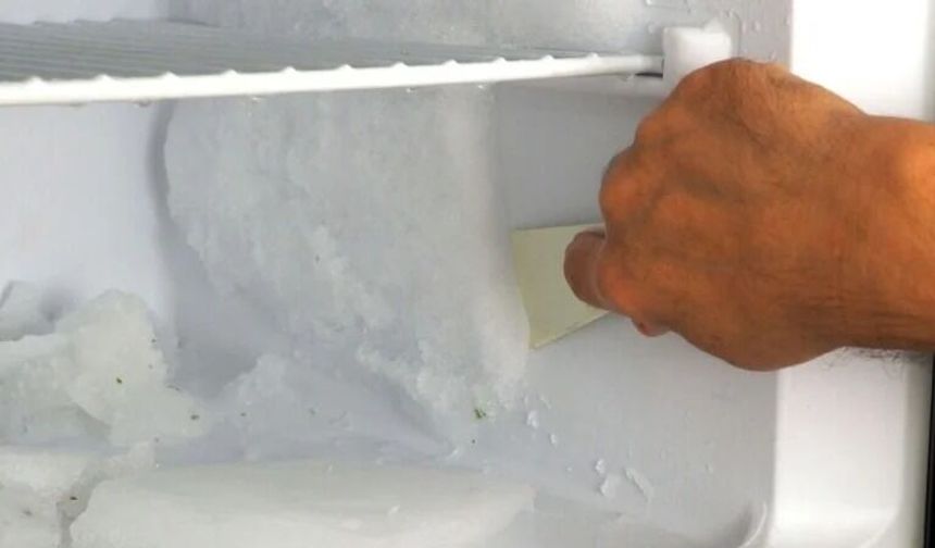 Ramazan Telaşına Son Verecek Hamle: Buzluklar Şimdiden Temizleniyor!