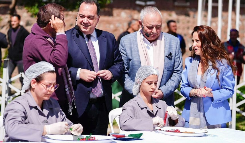 Başkan Dutlulu, Canlı Yayında Manisa’nın Değerlerini Anlattı