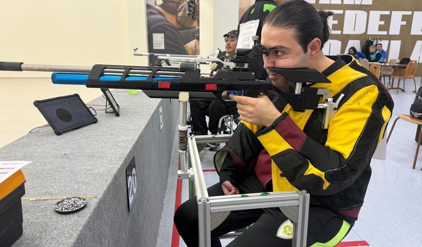 Manisalı sporcu Samet Akça Türkiye ikincisi oldu