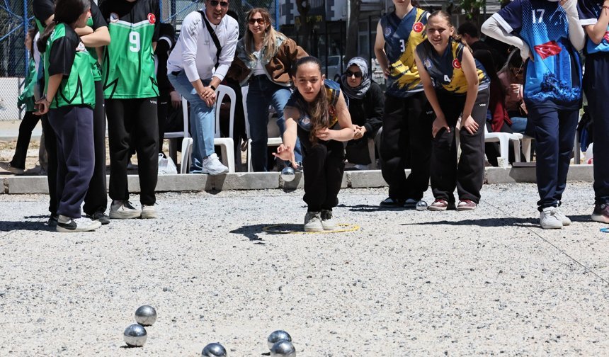 Manisa’da Okul Sporları Bocce Grup Müsabakaları başladı