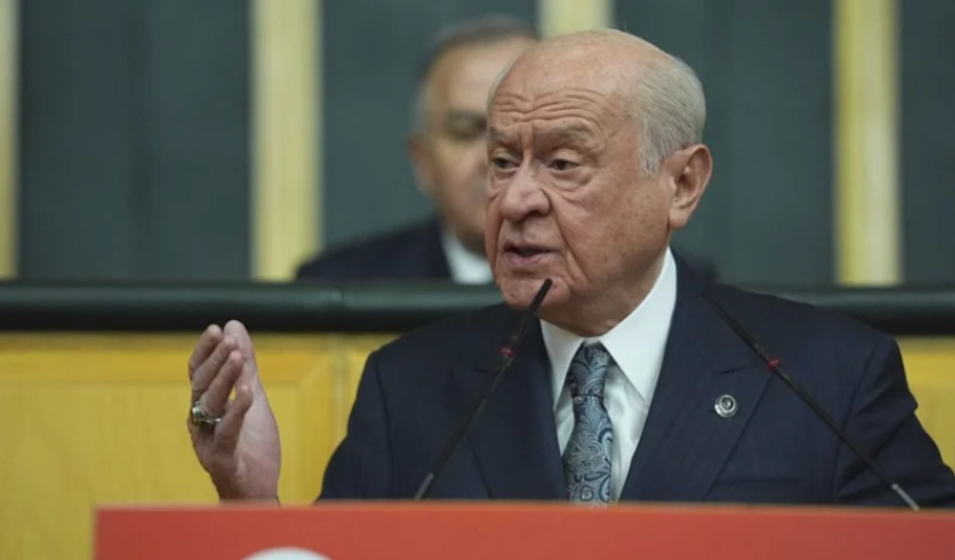 Devlet Bahçeli’den Galatasaray’a şampiyonluk tebriği