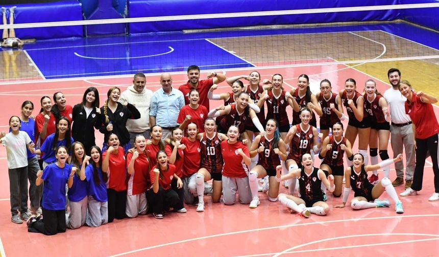 Yunusemre'nin Sultanları İlk Galibiyetini Aldı: 3-2